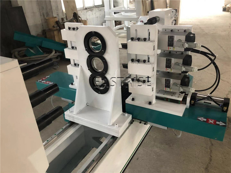 Torno de madeira CNC com suporte de três ferramentas de 3 eixos e eixo horizontal