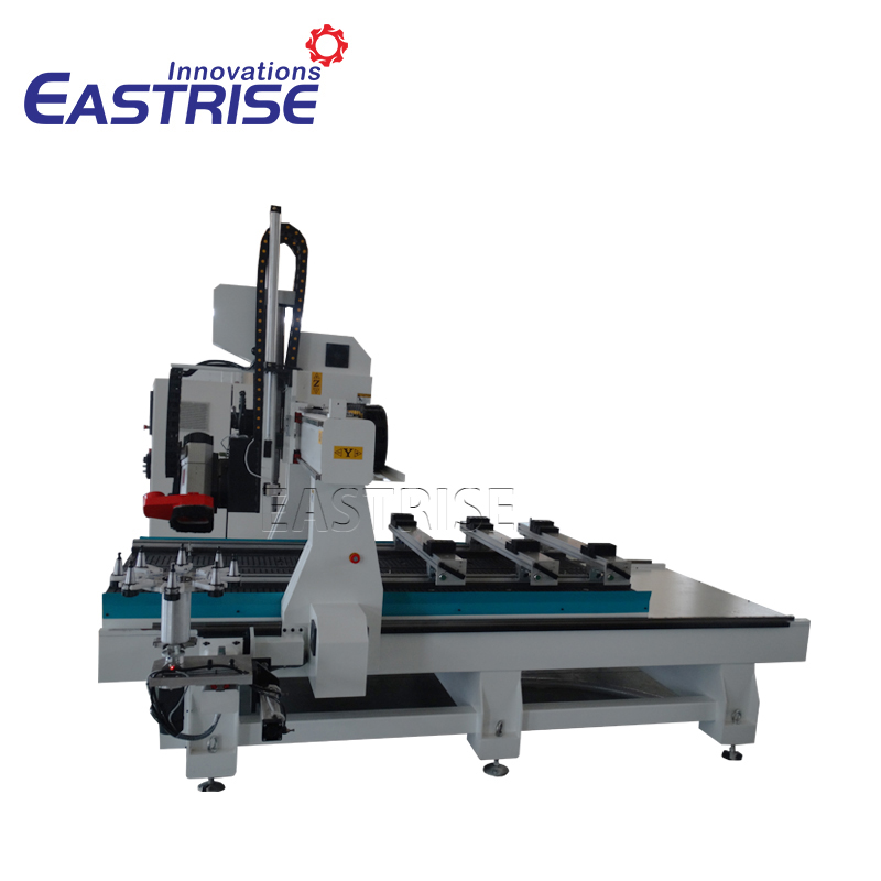 Roteadora CNC ATC 1325 de 4 eixos com troca automática de ferramentas